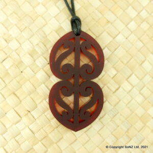 Kowhaiwhai Double Heart Pendant