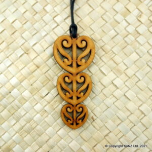 Kowhaiwhai 3 Connected Pendant