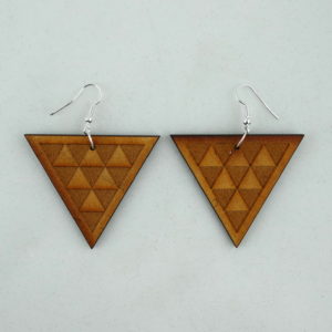 Taaniko Triangle Large