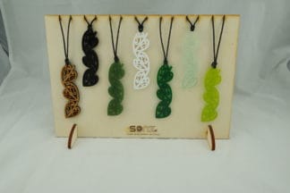 Kowhaiwhai Triple Open Pendant Stand