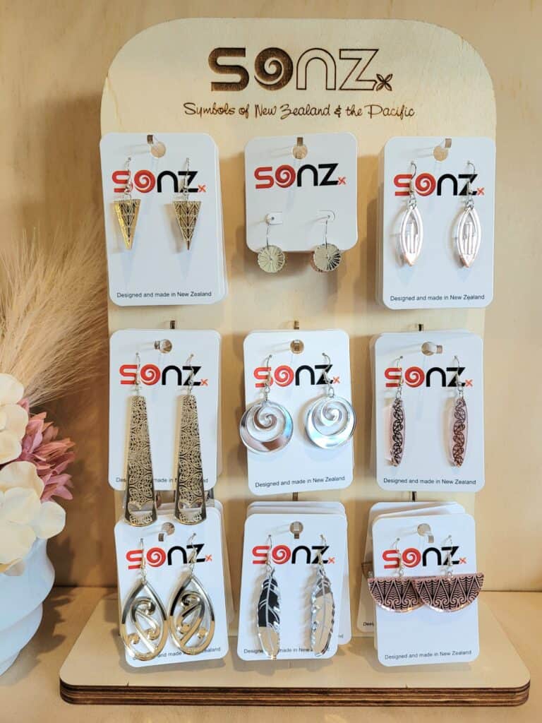 Earring Peg Stand sets - Kiwi Mirror